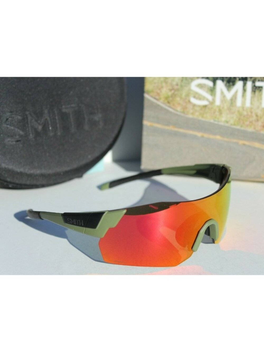 SMITH OPTICS Pivlock Arena Max/N Sunglasses Olive/Red ChromaPop Interchange